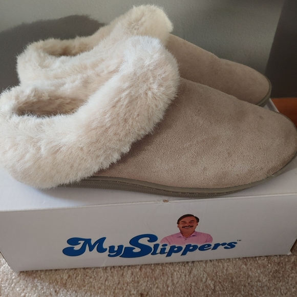 My Slippers - Picture 4 of 6